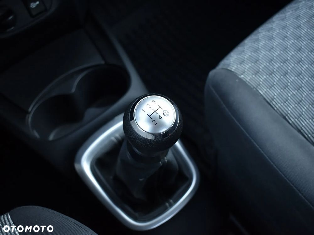 Toyota Yaris 1.0 Active EU6 - 23