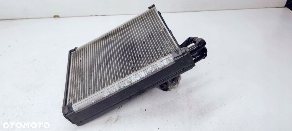 CHŁODNICA KLIMATYZACJI PAROWNIK AUDI A6 4G0820181A - 7