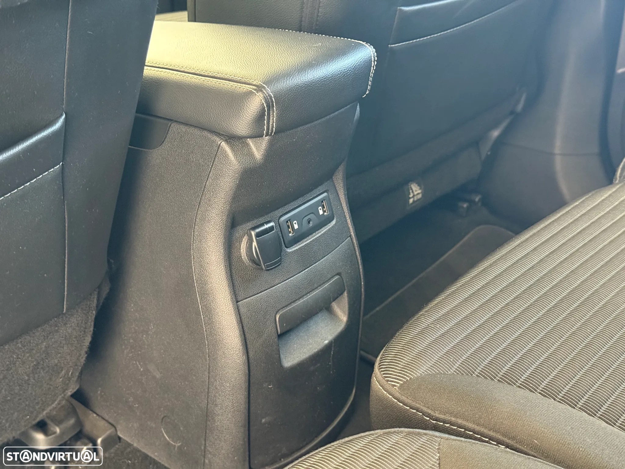 Renault Grand Scénic ENERGY dCi 110 EDC INTENS - 39