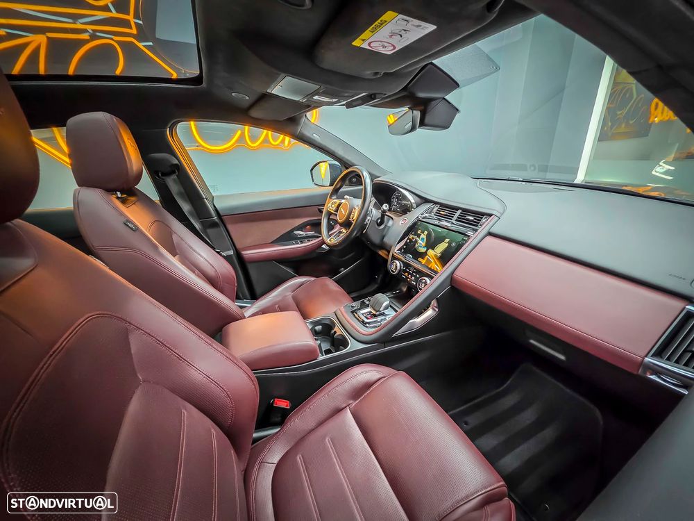 Jaguar E-Pace 1.5 P300e R-Dynamic HSE AWD Aut. - 23