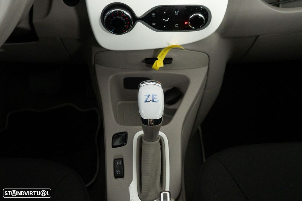 Renault Zoe (c/ Bateria) Life 40 - 23