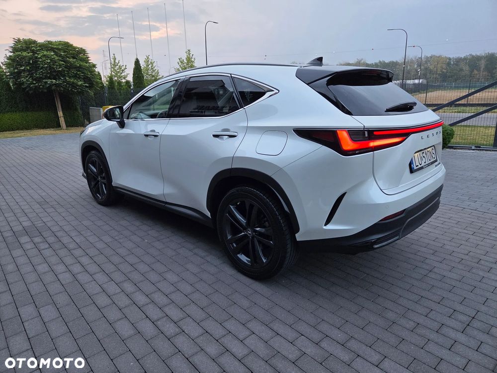 Lexus NX 350h Prestige AWD - 4