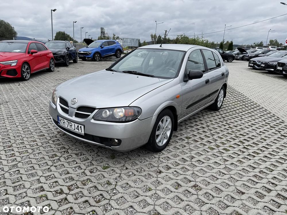 Nissan Almera - 2