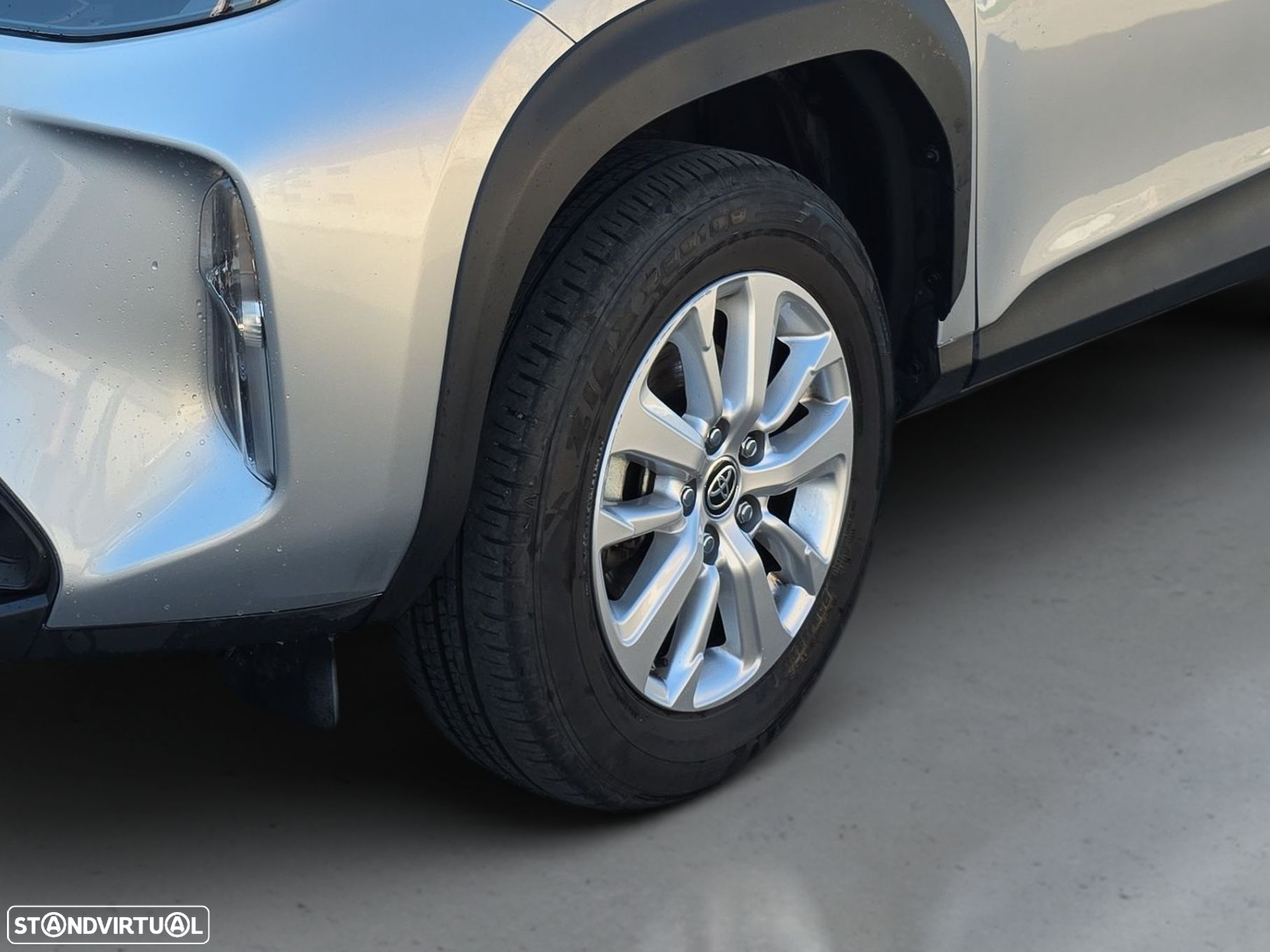 Toyota Yaris Cross - 17