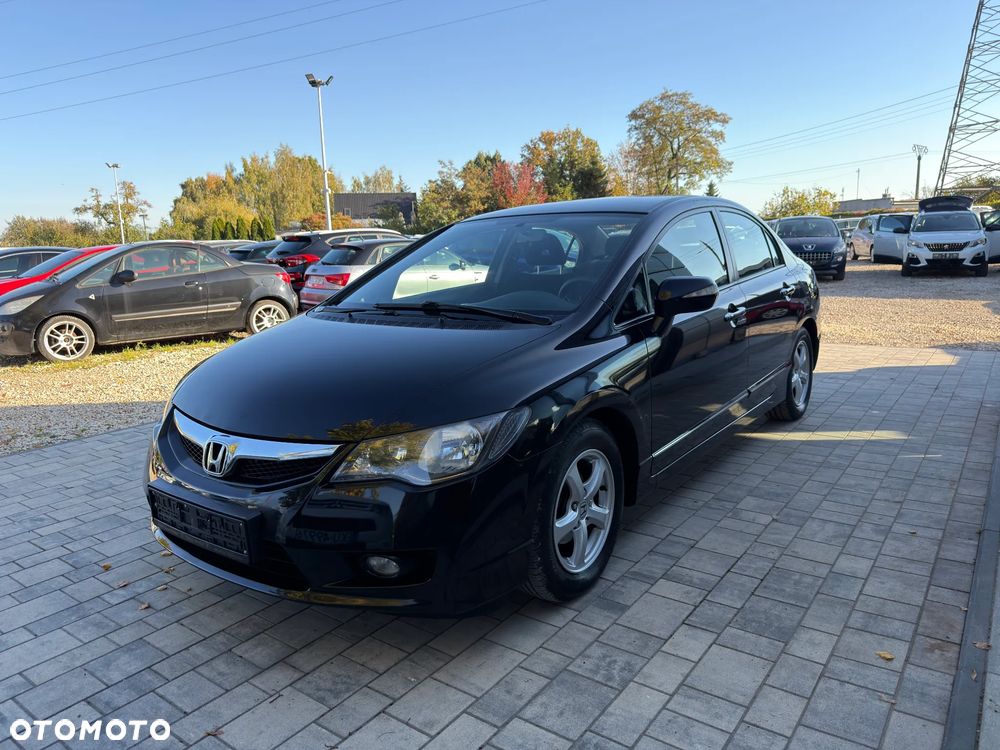 Honda Civic 2010 photo 3