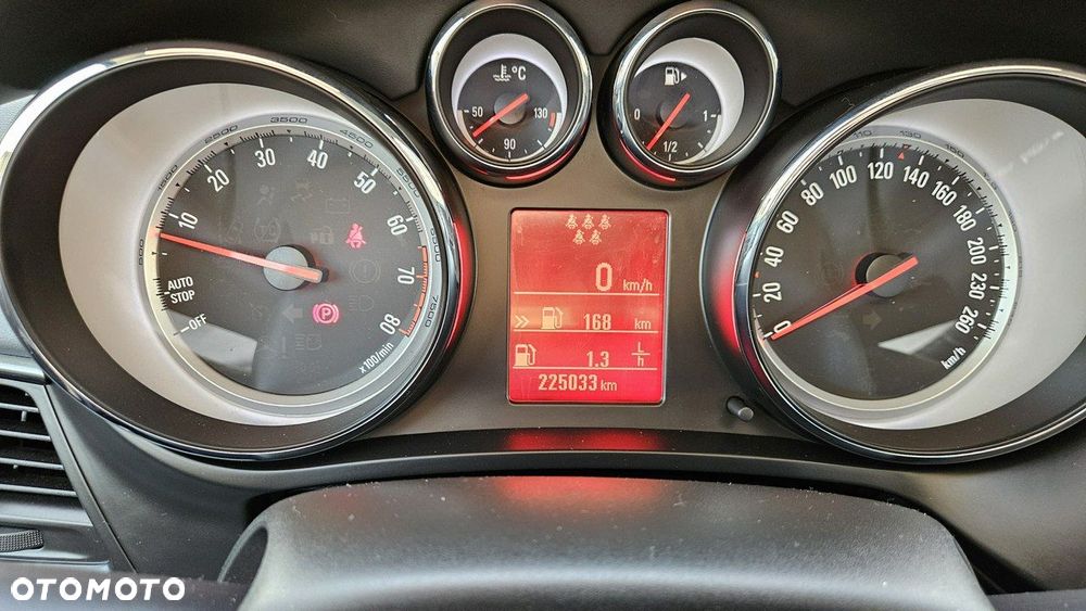 Opel Zafira Tourer 1.4 Turbo Edition - 27