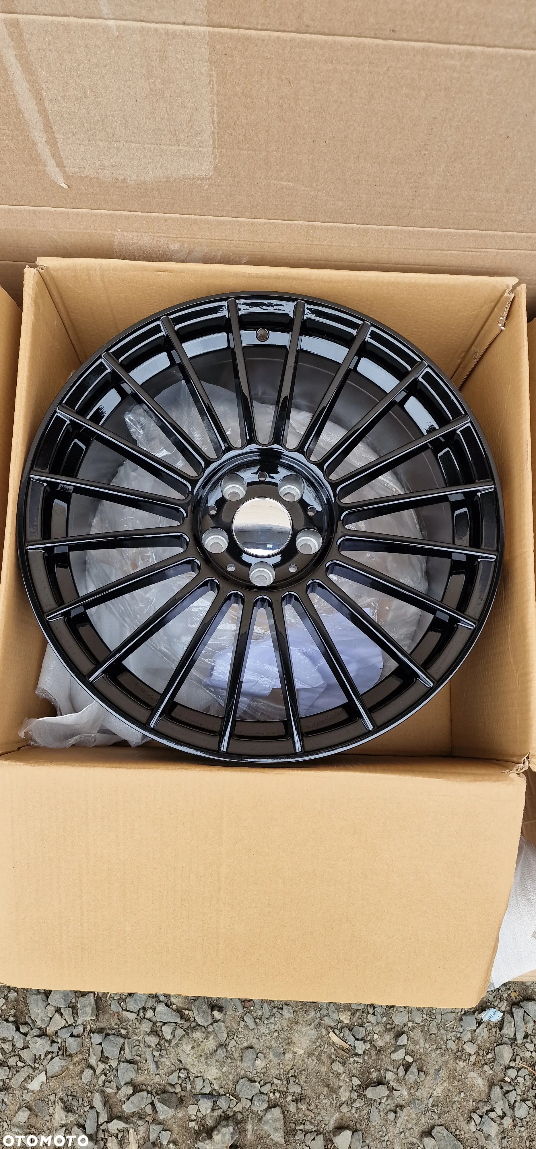 Alufelgi Nowe HAXER 284 19 X 8,5j 9,5j 5x112 ET25 ET39 66,6 Black - 4