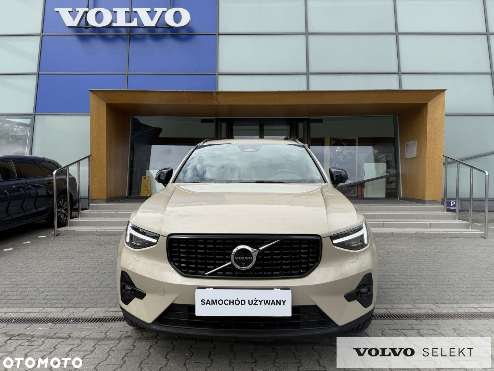 Volvo XC 40 - 4