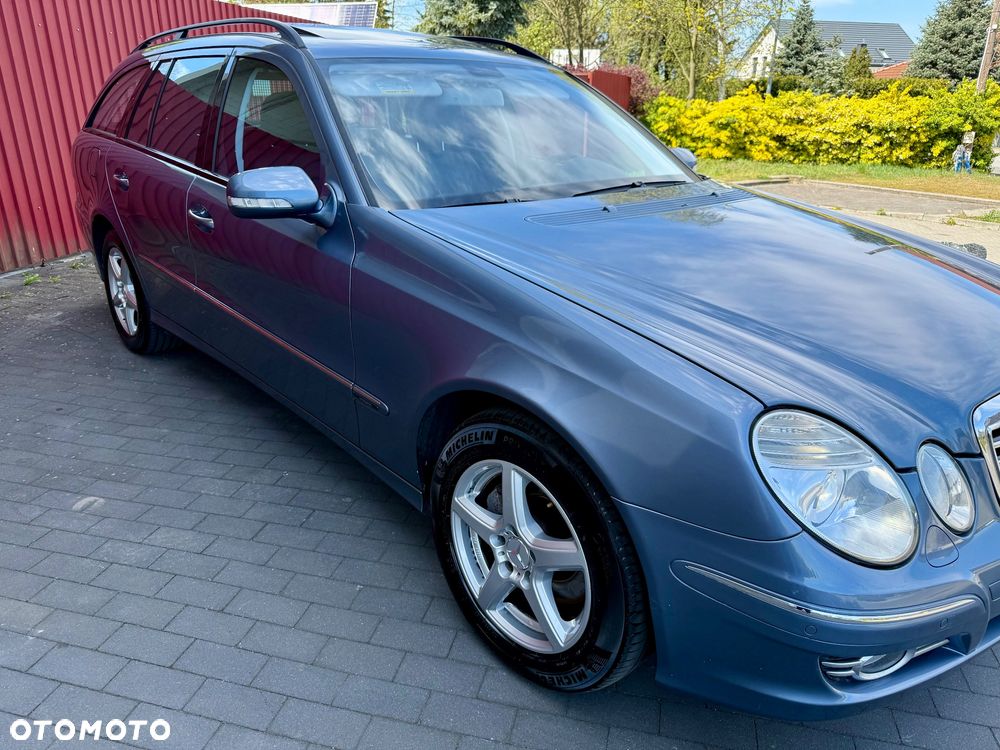 Mercedes-Benz Klasa E 320 CDI T Avantgarde - 2