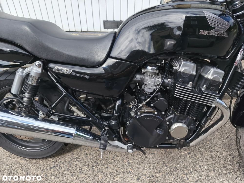 Honda CB - 7
