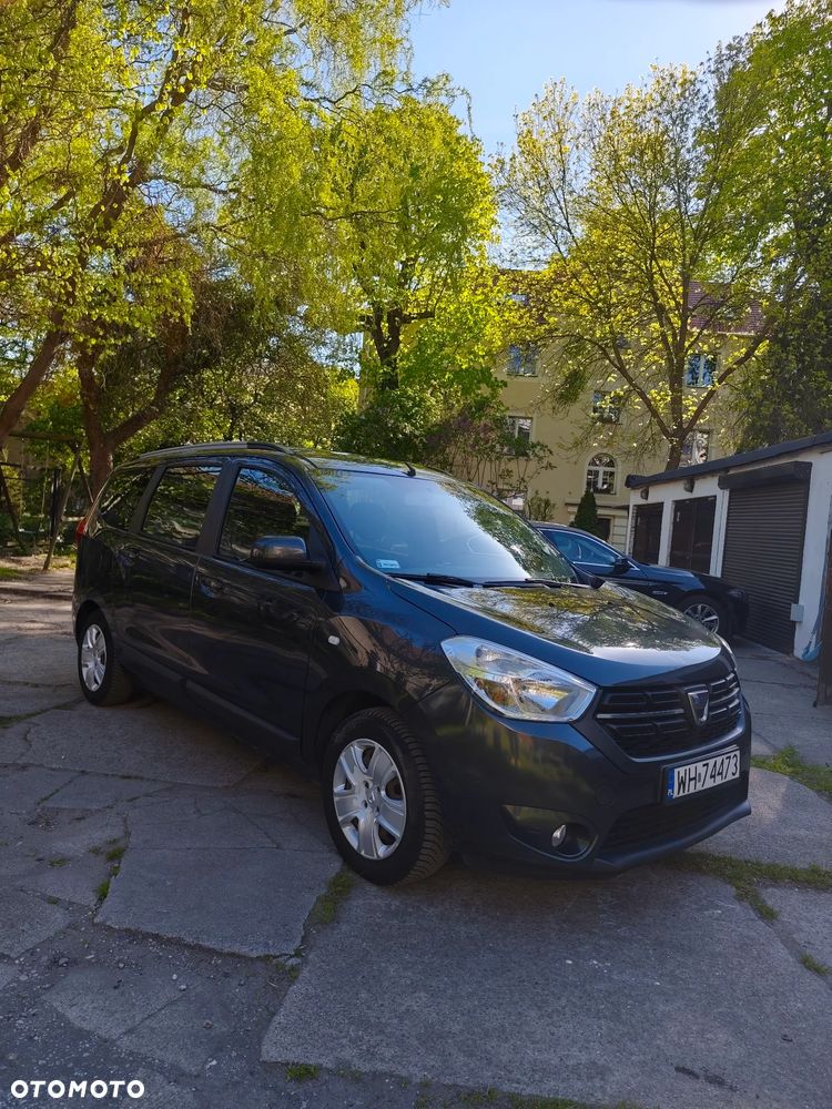 Dacia Lodgy 1.6 SCe Laureate S&S - 11