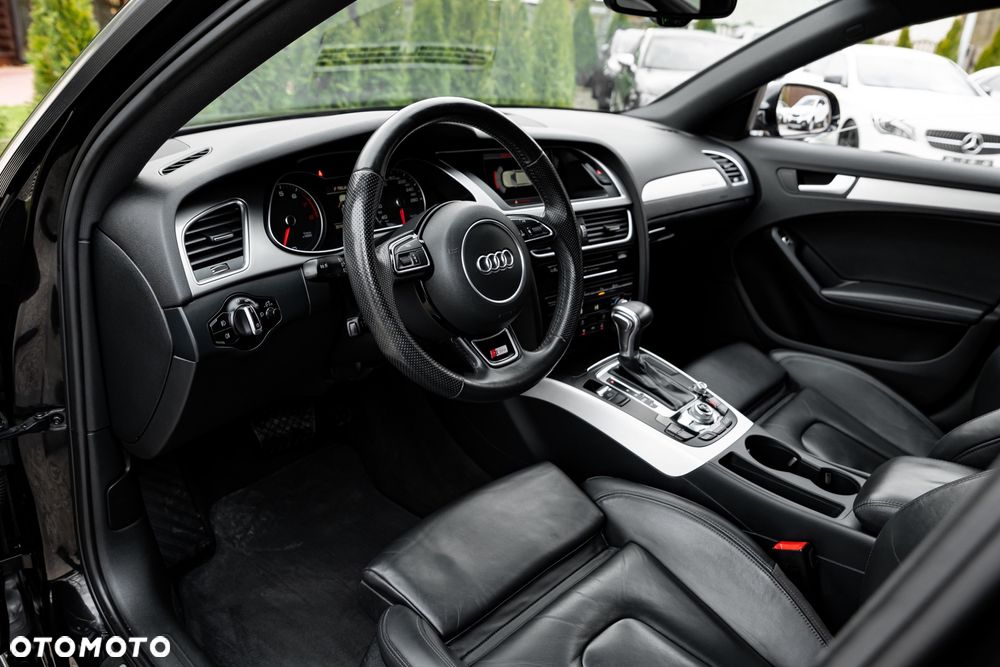 Audi A4 Avant - 19
