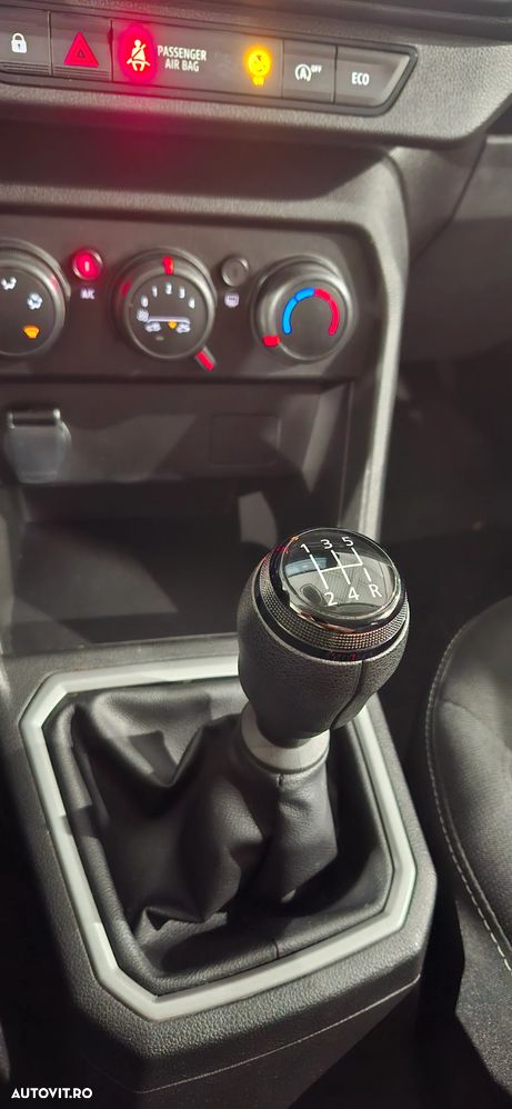 Dacia Sandero - 23