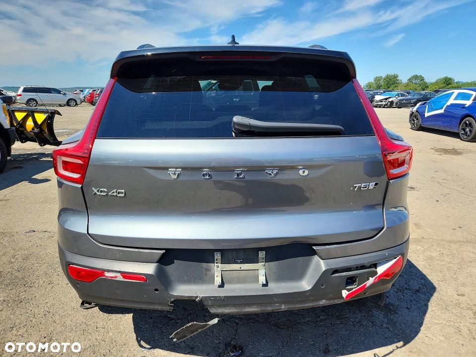 Volvo XC 40 B5 B AWD R-Design - 7