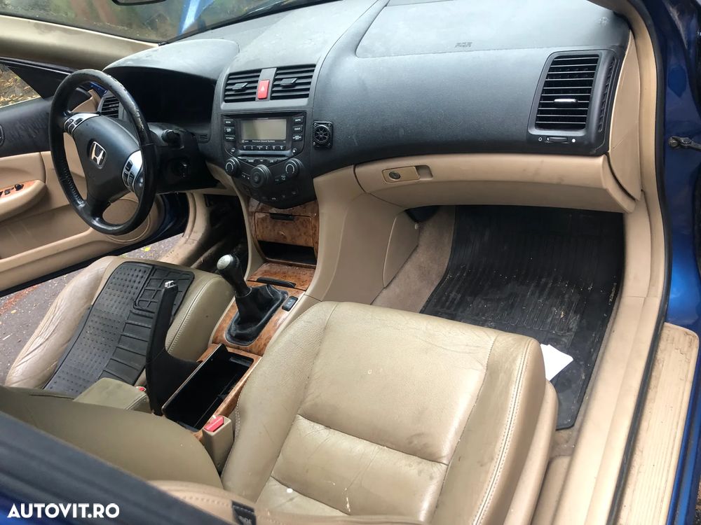 Dezmembrez Honda Accord 7 2,4 benzina 2006 albastru - 11
