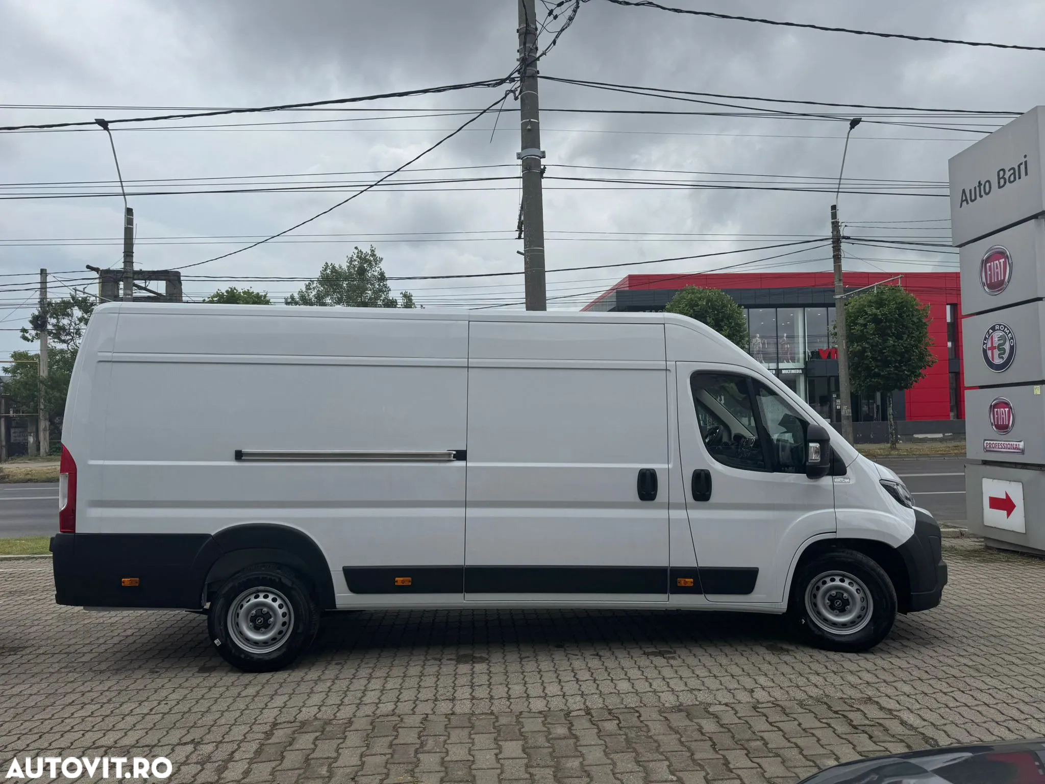 Opel Opel Movano Van 35 L4H2 Heavy Base 2.2 Diesel 140 CP Euro 6.4 - 3