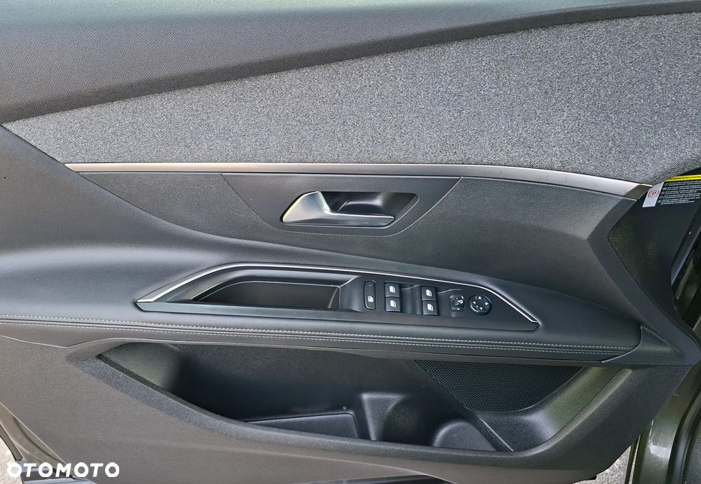 Peugeot 5008 1.5 BlueHDi GT S&S - 24