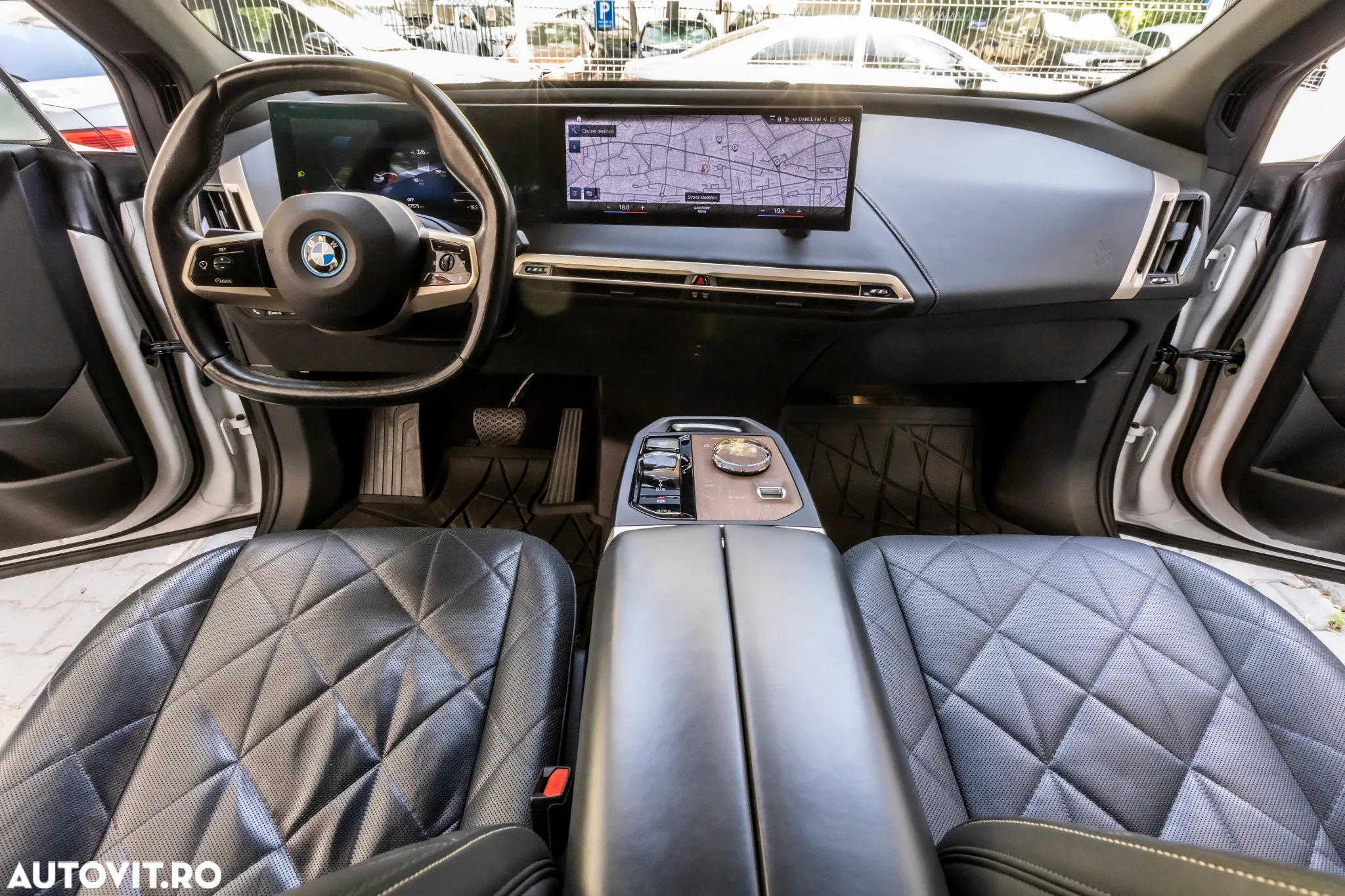 BMW iX xDrive40 - 18