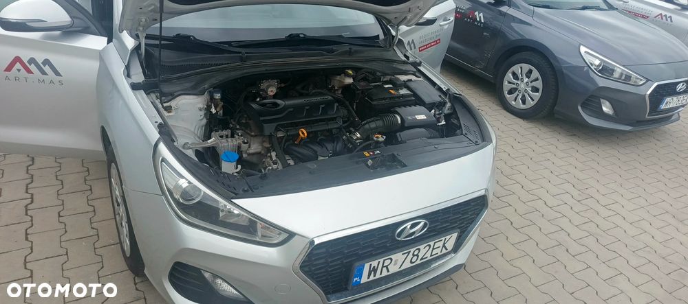 Hyundai i30 1.4 Comfort - 2