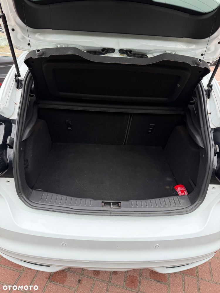 Ford Focus 2.0 EcoBoost ST - 13