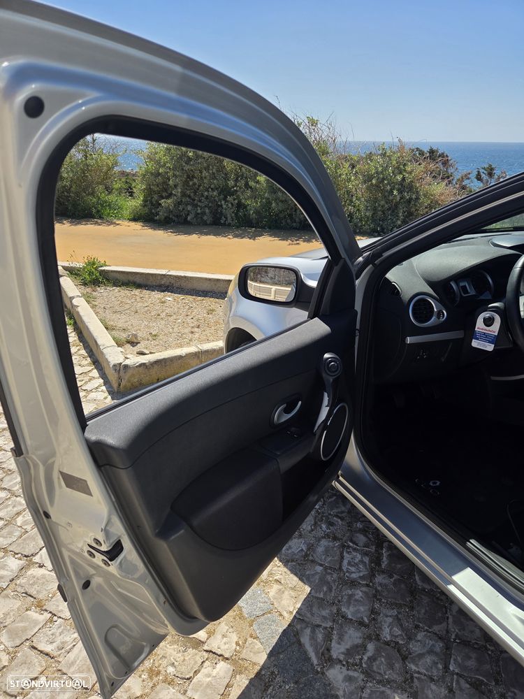 Renault Clio 1.2 TCE Dynamique S - 15