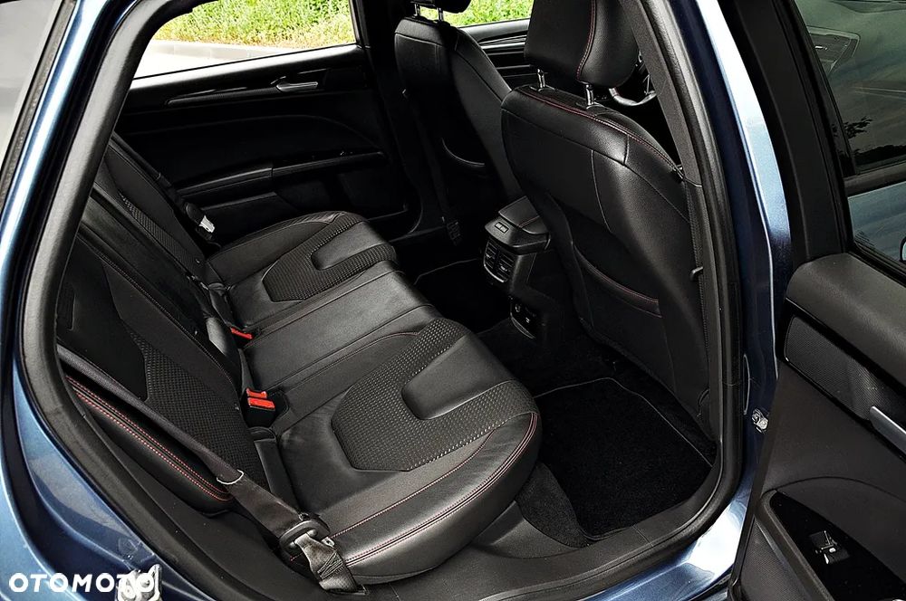 Ford Mondeo 2.0 EcoBlue ST-Line - 22