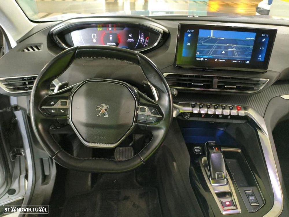 Peugeot 5008 1.5 BlueHDi Allure EAT8 - 3