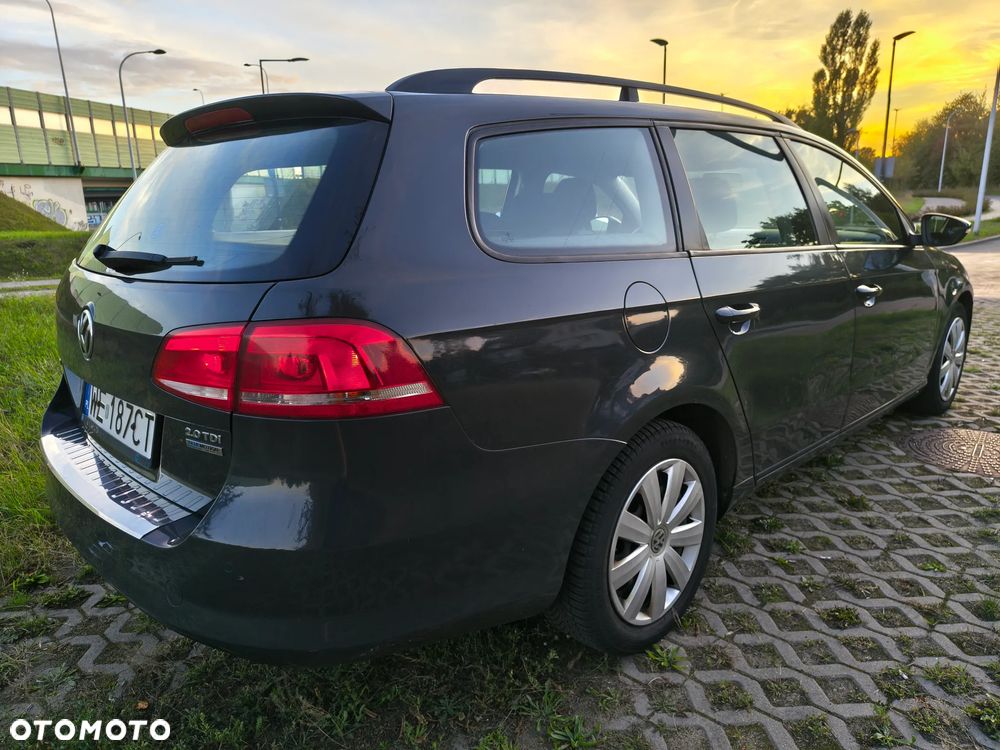 Volkswagen Passat 2.0 TDI Trendline - 2