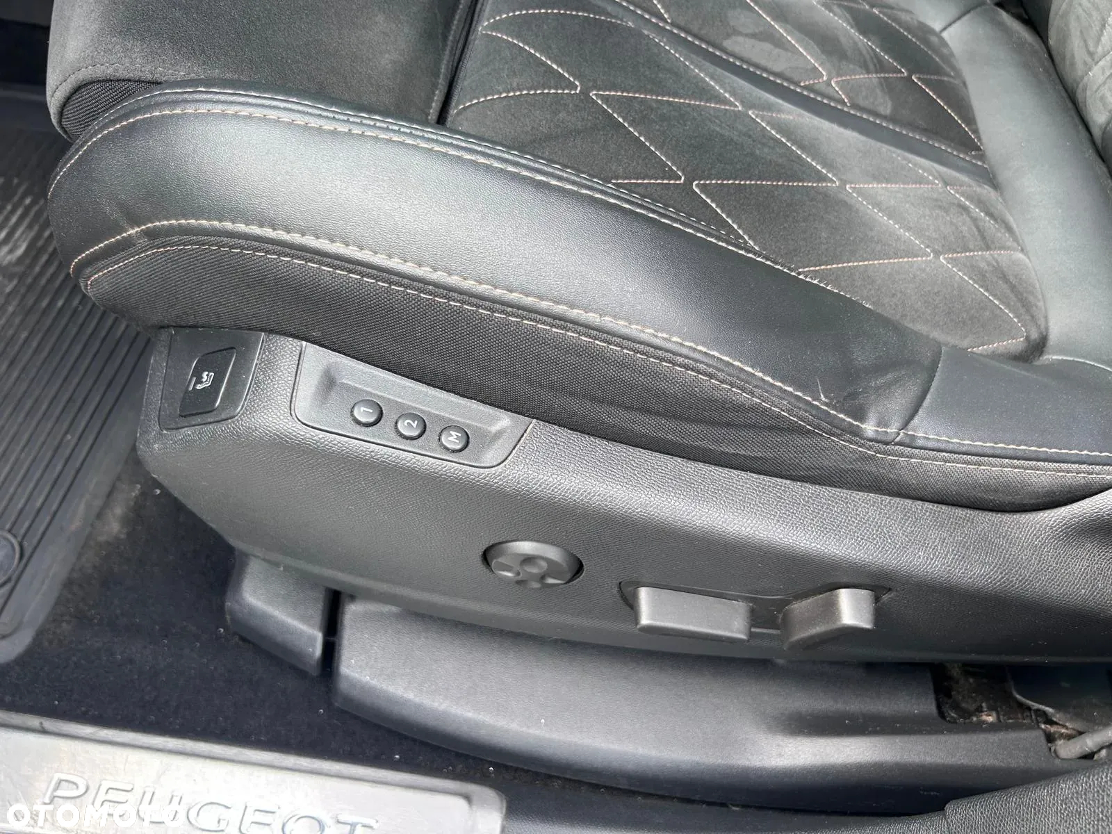 Peugeot 5008 2.0 BlueHDI GT S&S EAT8 - 14