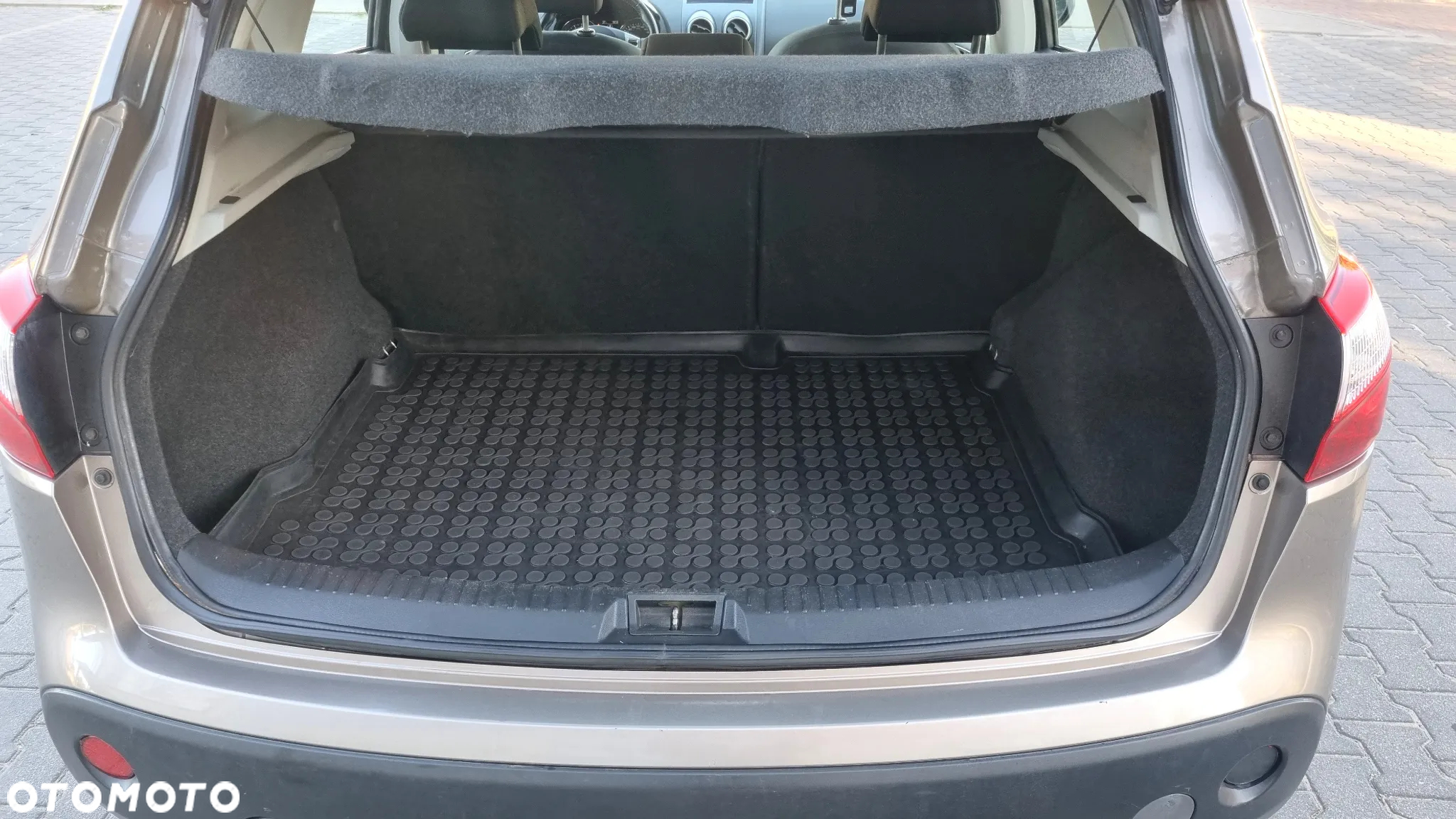 Nissan Qashqai 1.6 acenta - 6