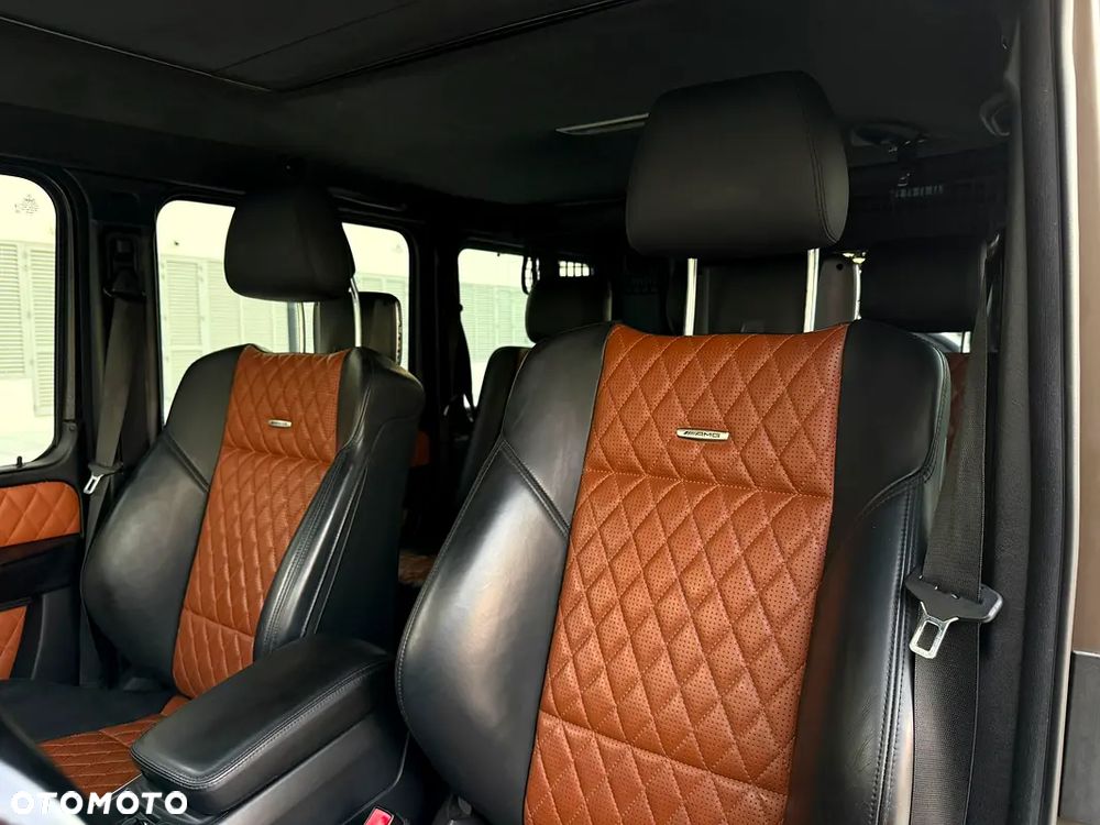 Mercedes-Benz Klasa G AMG 63 AMG SPEEDSHIFT 7G-TRONIC - 13