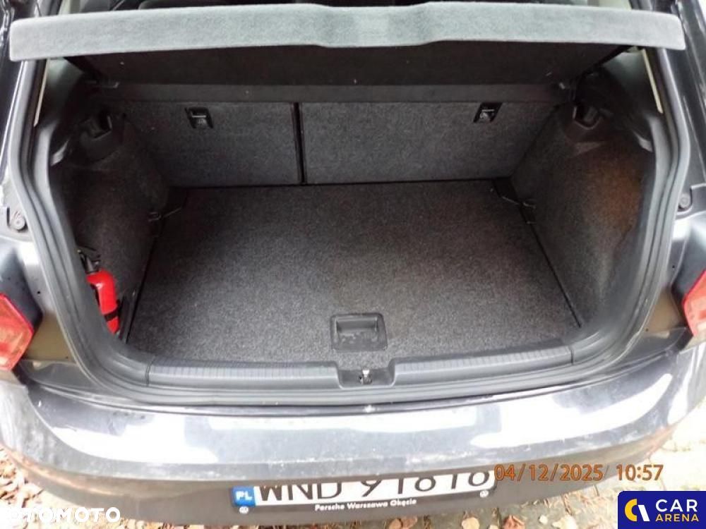 Volkswagen Polo - 22