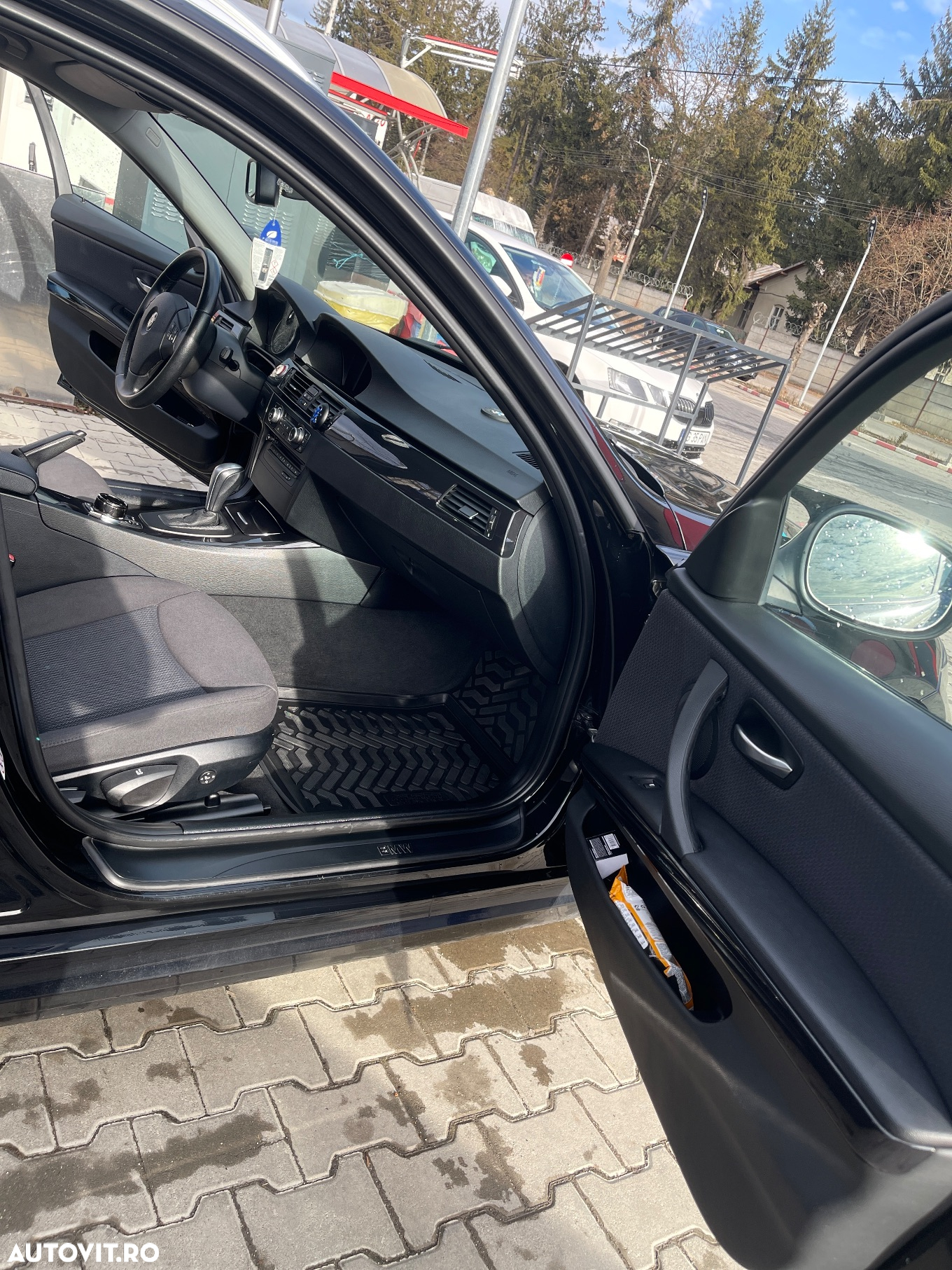 BMW Seria 3 - 22