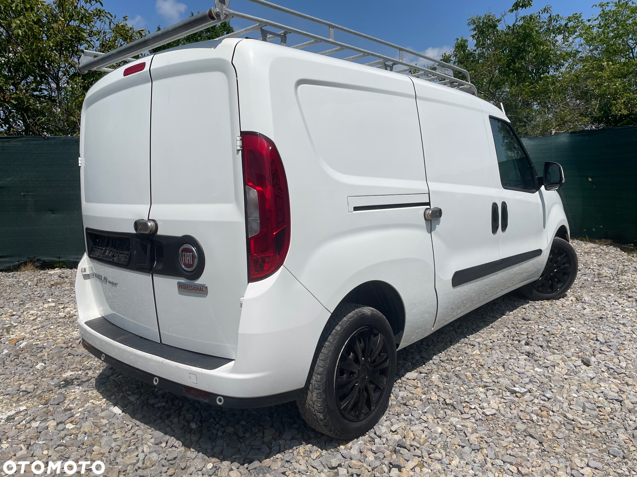 Fiat DOBLO - 17
