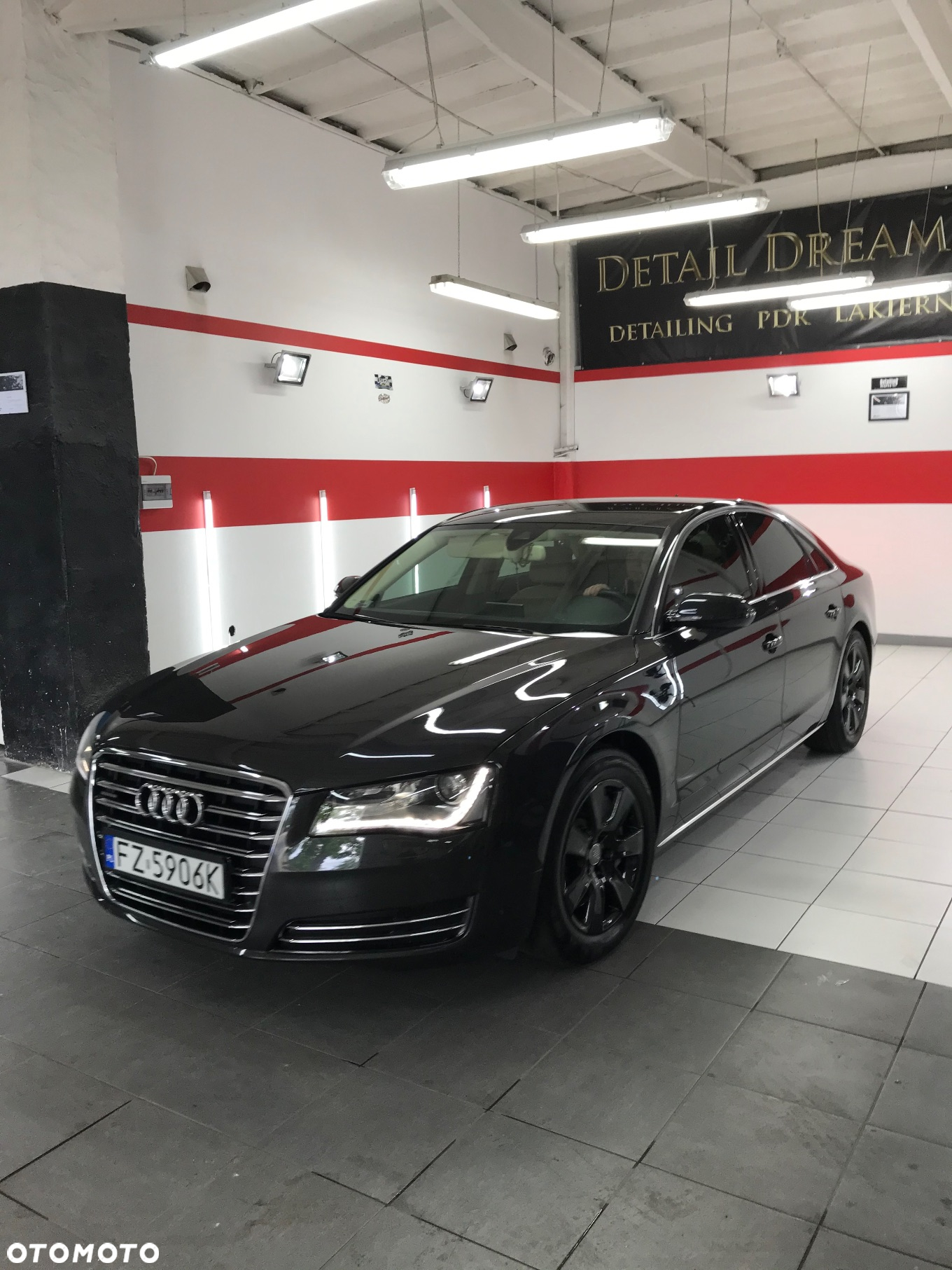 Audi A8 4.2 FSI Quattro - 2