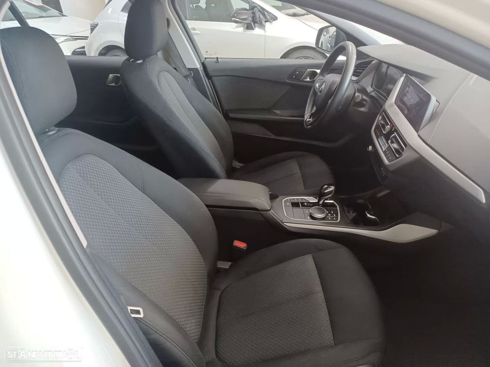 BMW 116 i Aut. Edition Colorvision - 20