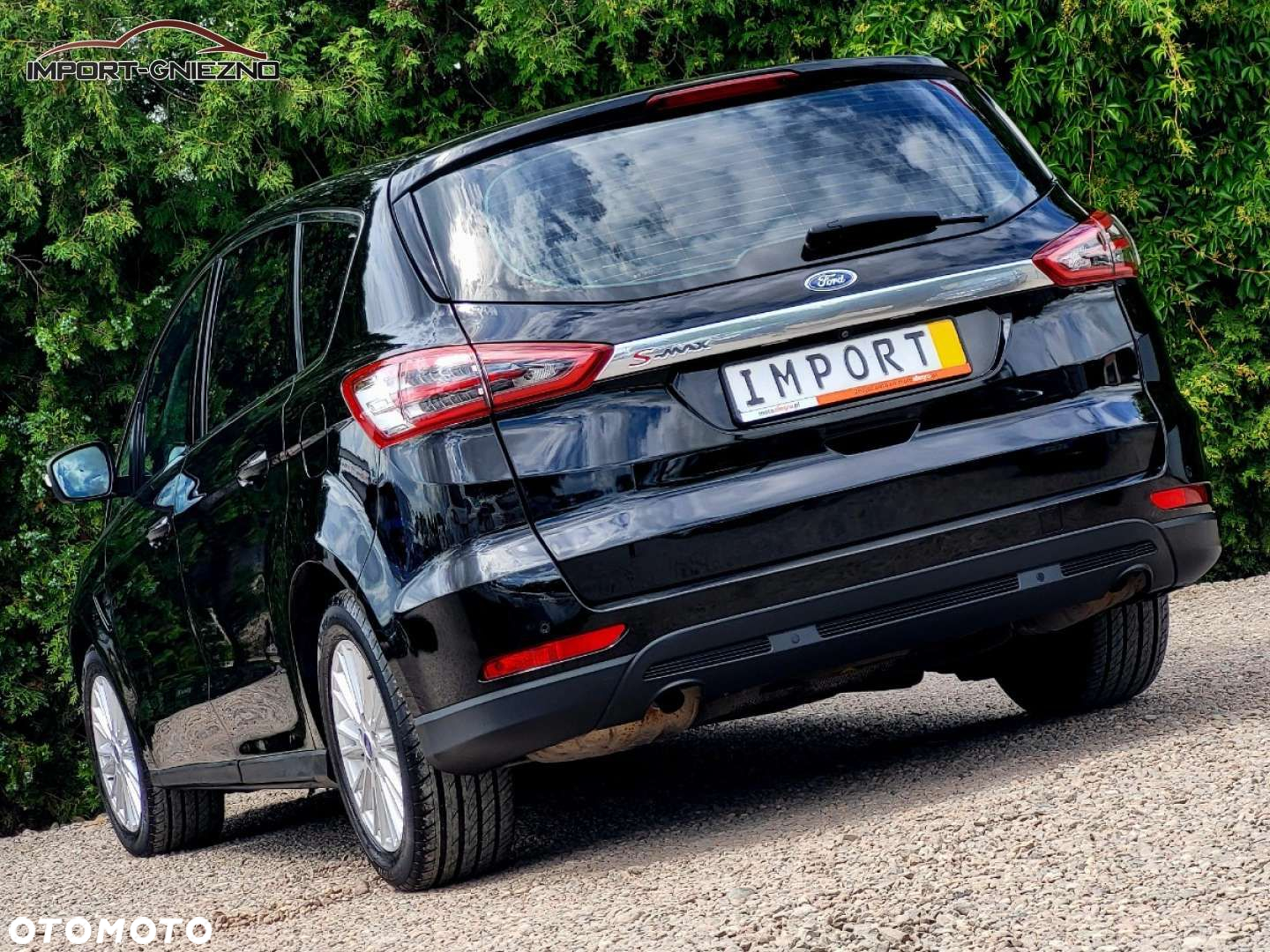 Ford S-Max - 16
