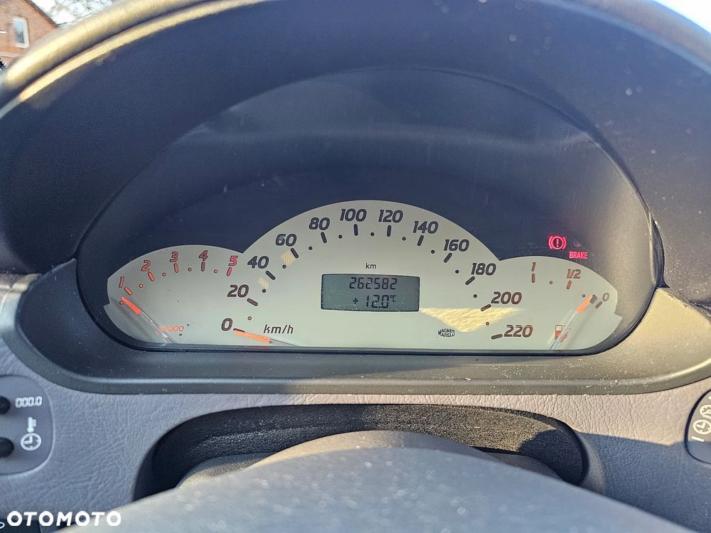 Mercedes-Benz Klasa A 170 CDI Avantgarde Piccadilly - 32