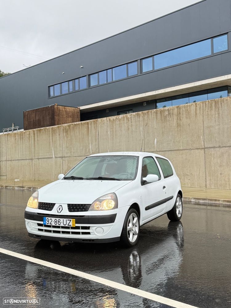 Renault Clio 1.5 dCi Confort - 2