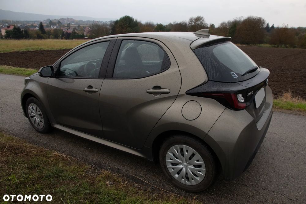 Toyota Yaris 1.5 Comfort - 9