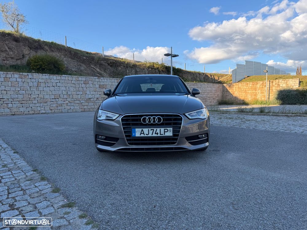 Audi A3 1.6 TDI DPF Ambiente - 3