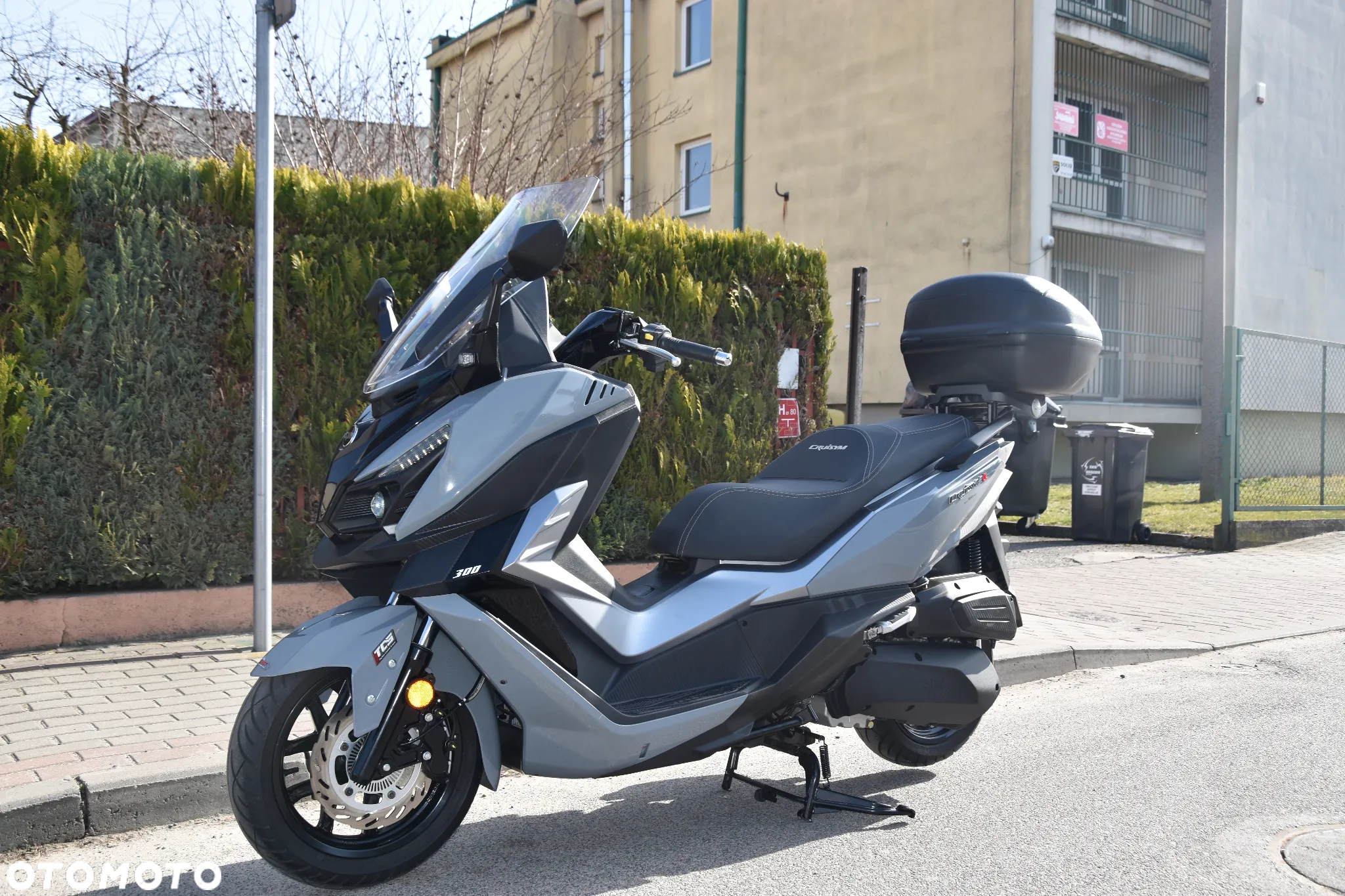 SYM CRUiSYM - 2