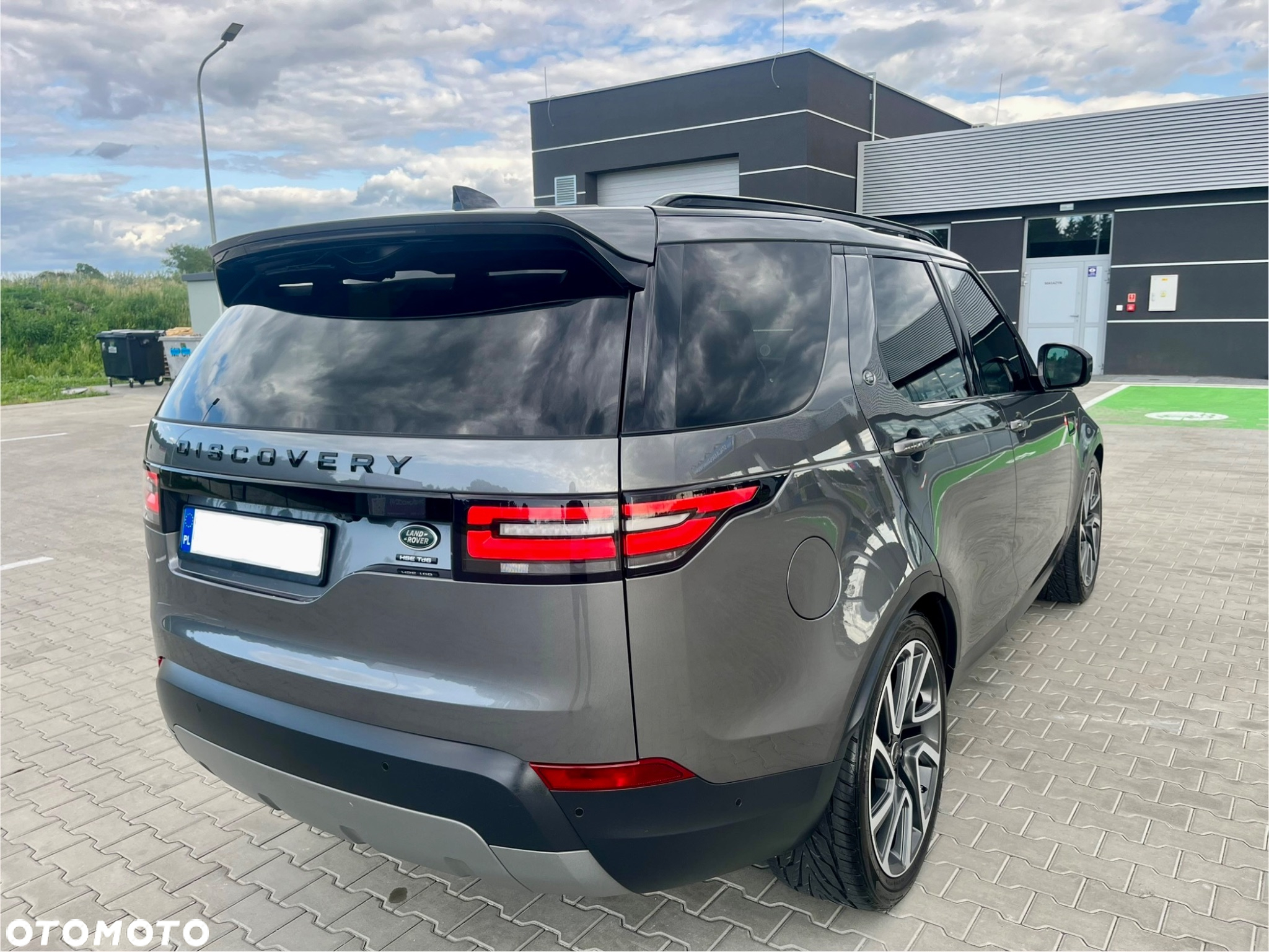 Land Rover Discovery 3.0 TD6 HSE Luxury - 9