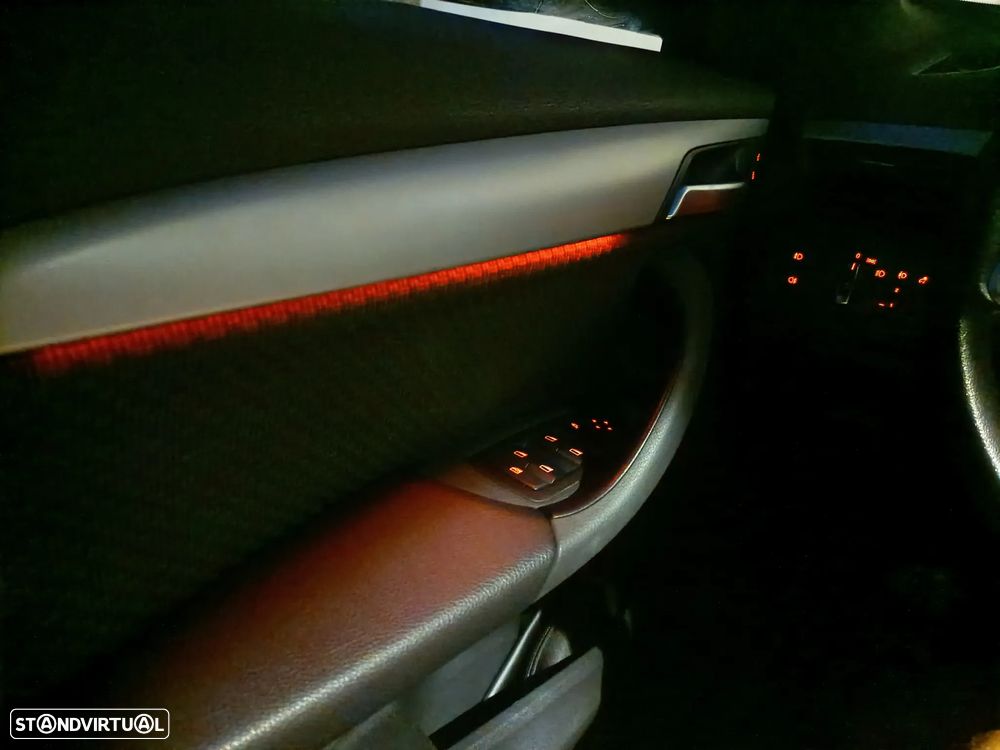BMW X1 16 d sDrive - 12