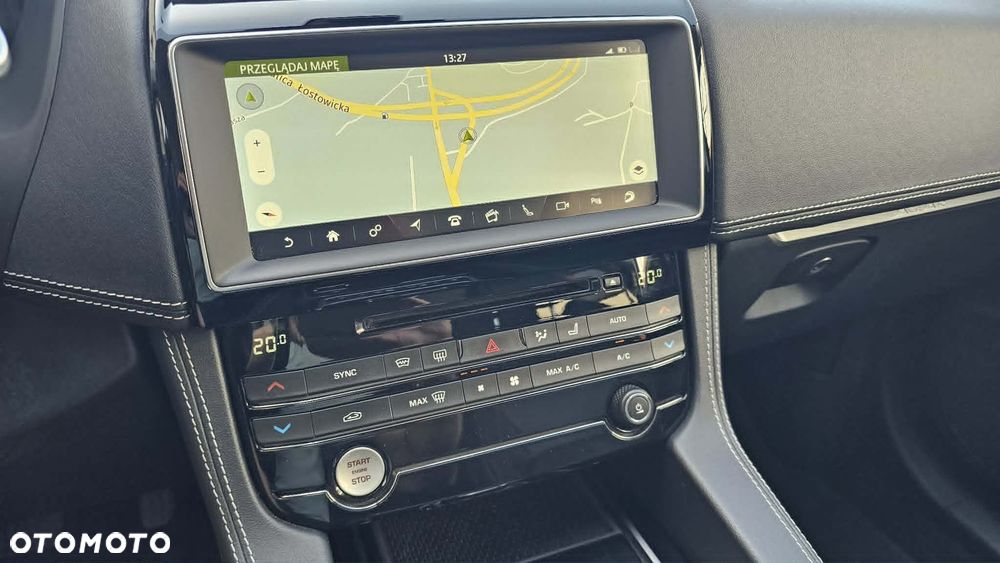Jaguar F-Pace 2.0 i4P AWD R-Sport - 12