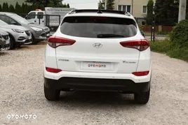 Hyundai Tucson blue 1.7 CRDi 2WD Advantage - 9