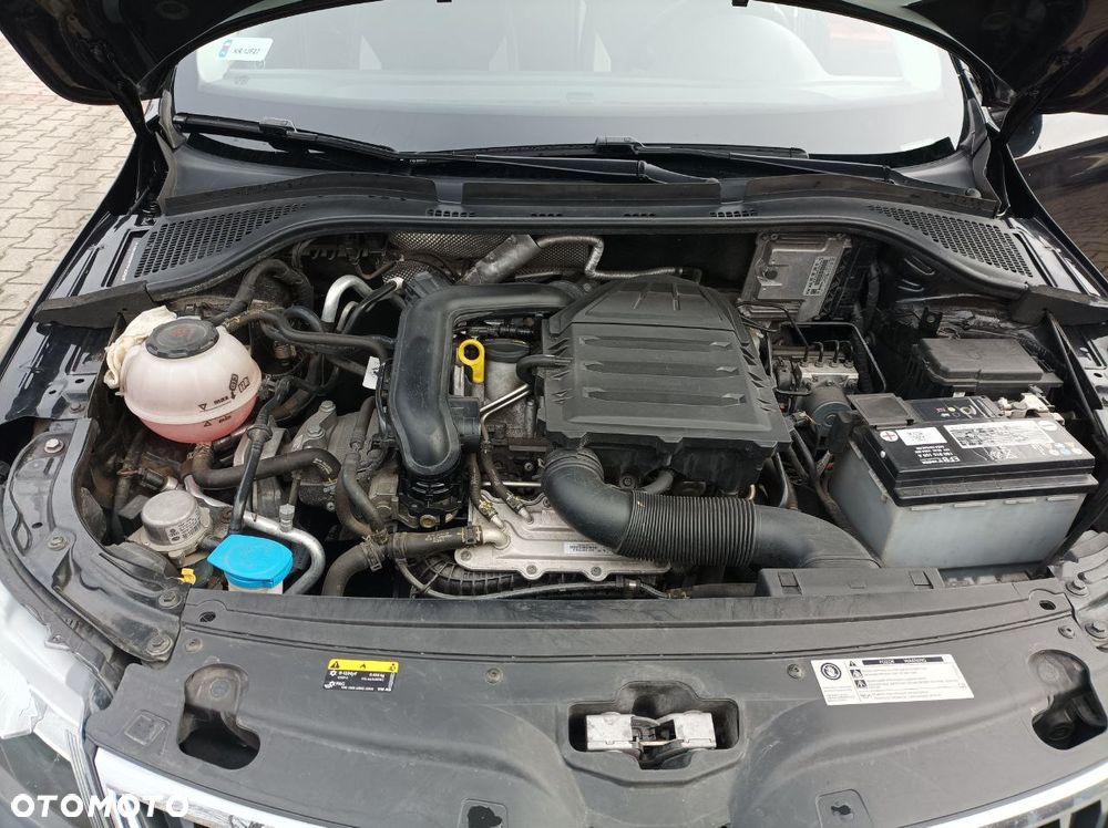 Skoda RAPID Spb 1.0 TSI Ambition - 12