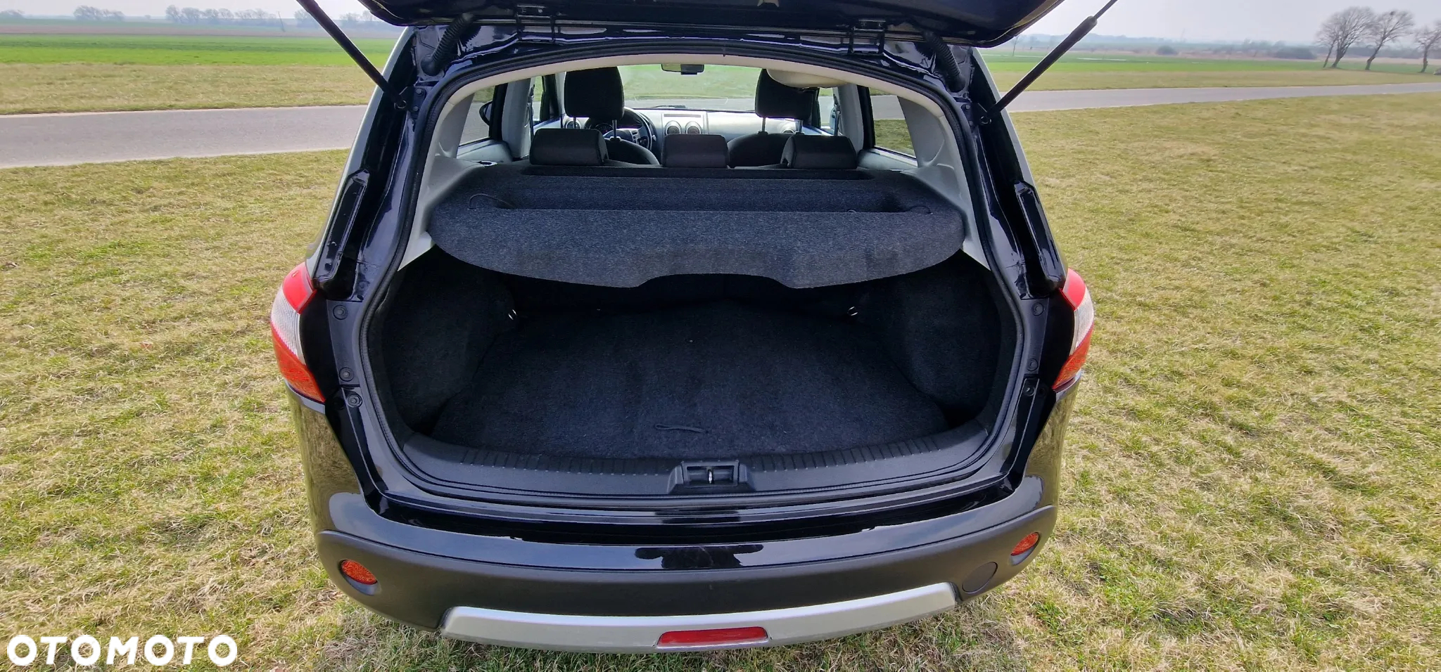 Nissan Qashqai - 10