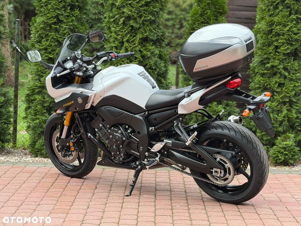 Yamaha FZ8 - 8
