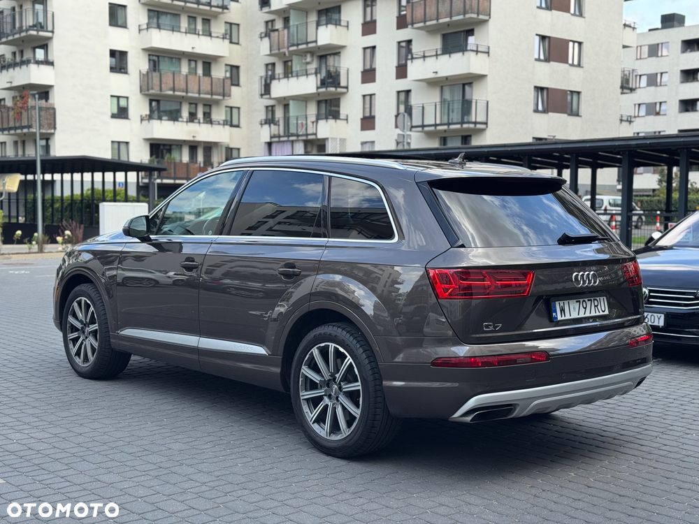 Audi Q7 3.0 TFSI Quattro Tiptronic - 4